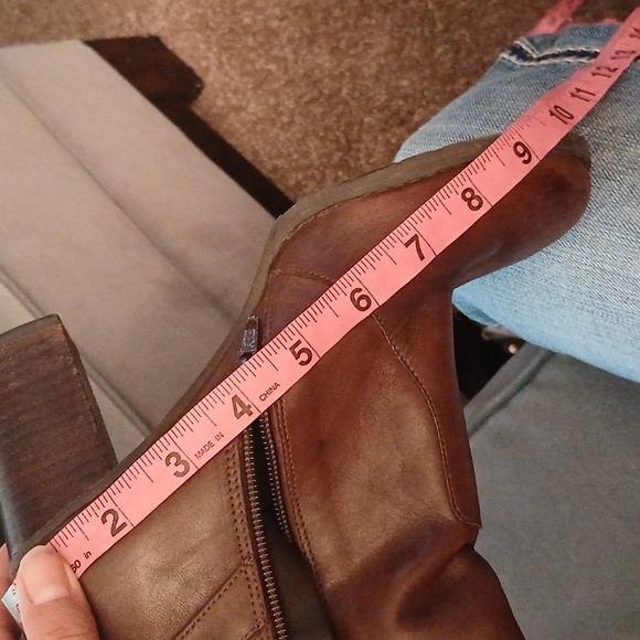 Ralph Lauren brown leather heeled boots size 7.5 - Picture 15 of 16